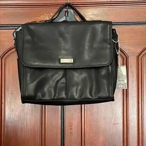 Rosetti New York NWT Executive Laptop/Business Bag Buckle Closure